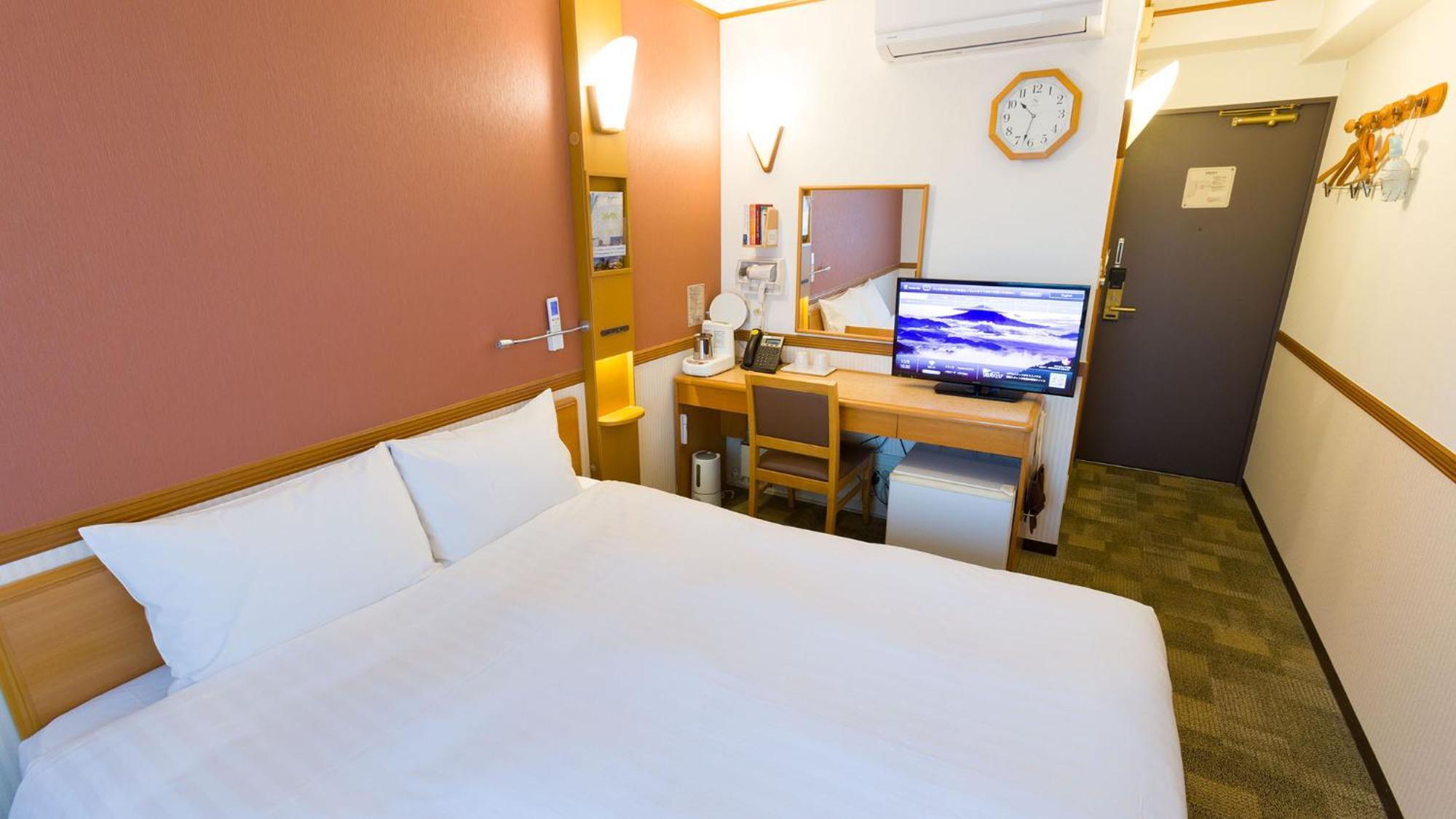 Toyoko Inn Okayama Eki Nishi Guchi Migi Quarto foto